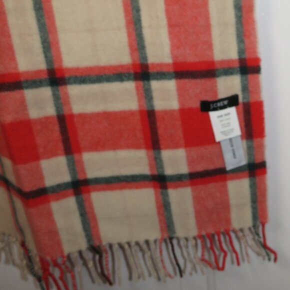 J.CREW Tartan Plaid 100% Wool Scarf Fringed 74" Length x 21" Width NWOT - Picture 5 of 7
